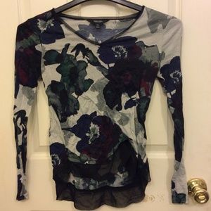 Simply Vera long sleeve floral blouse v-neck